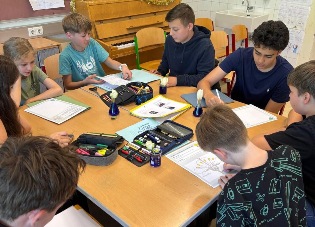 Science Kids (2)